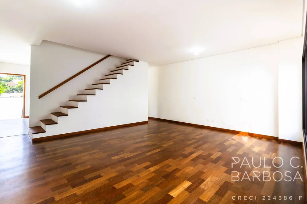 Casa, 4 quartos, 186 m² - Foto 1