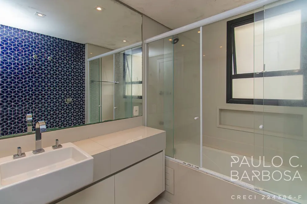 Apartamento, 4 quartos, 236 m² - Foto 1