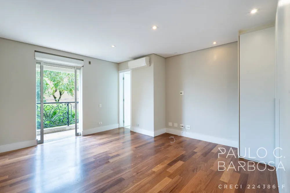 Apartamento, 4 quartos, 385 m² - Foto 1