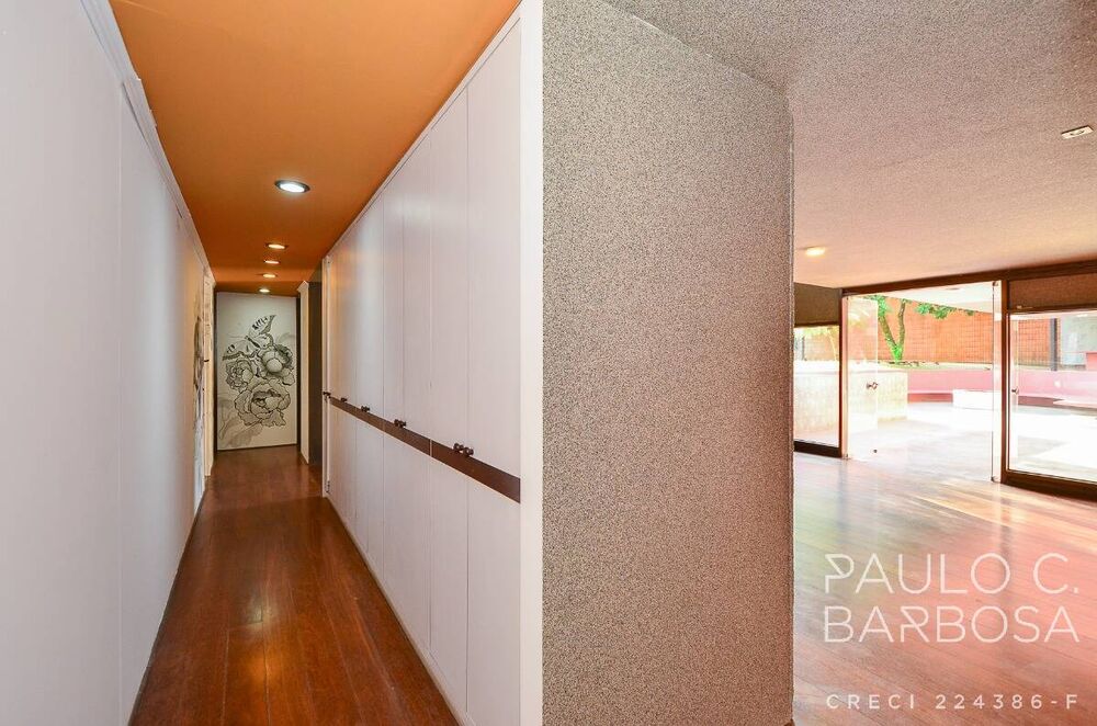 Casa à venda com 4 quartos, 1245m² - Foto 6
