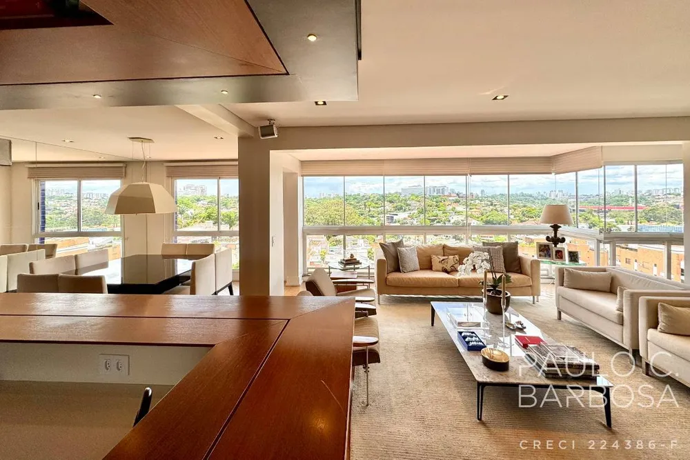 Apartamento, 3 quartos, 236 m² - Foto 2