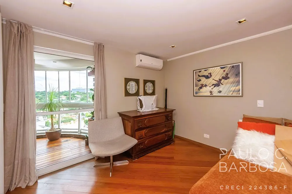 Apartamento, 3 quartos, 236 m² - Foto 8