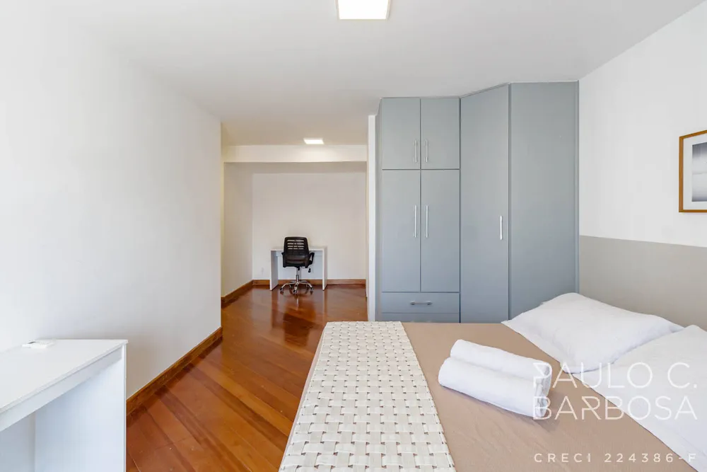 Cobertura, 3 quartos, 240 m² - Foto 4