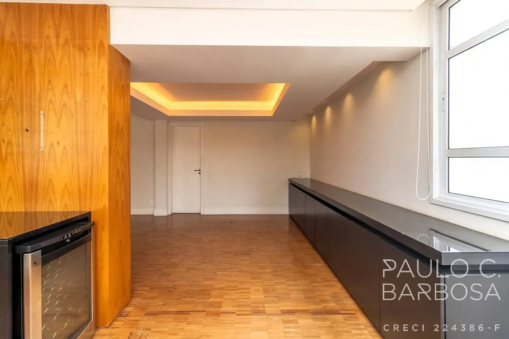Apartamento, 3 quartos, 213 m² - Foto 3