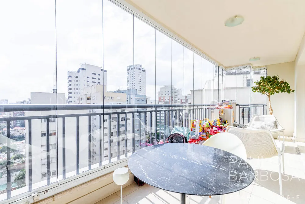 Apartamento, 3 quartos, 210 m² - Foto 3