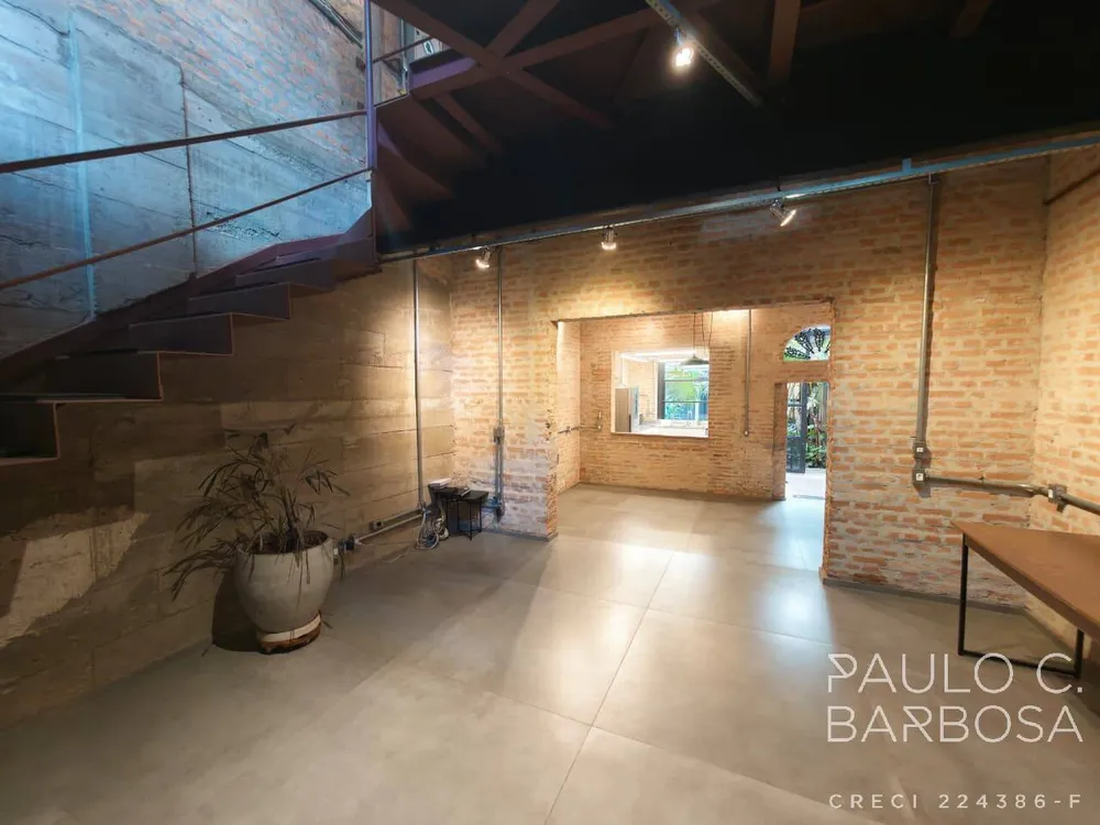 Casa, 2 quartos, 230 m² - Foto 1