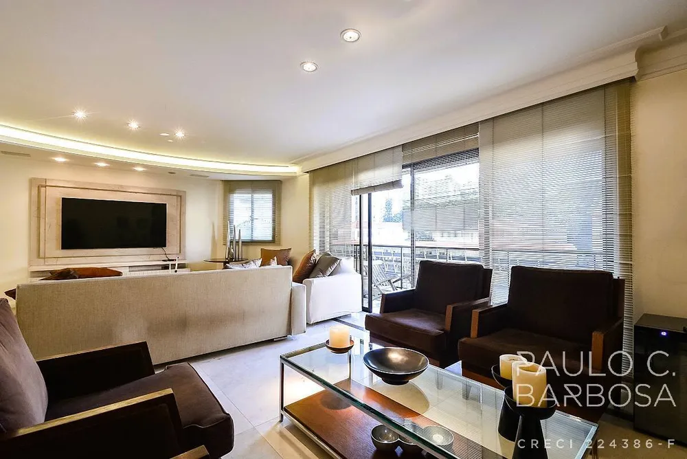 Apartamento, 4 quartos, 225 m² - Foto 1