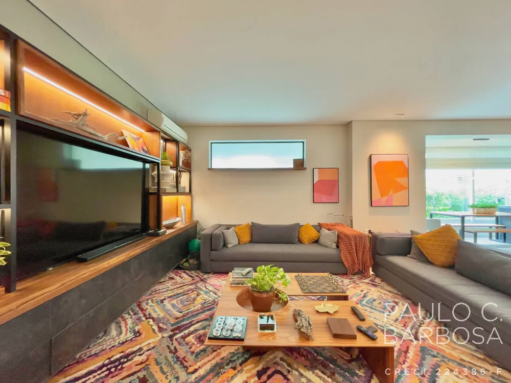 Apartamento, 4 quartos, 253 m² - Foto 1