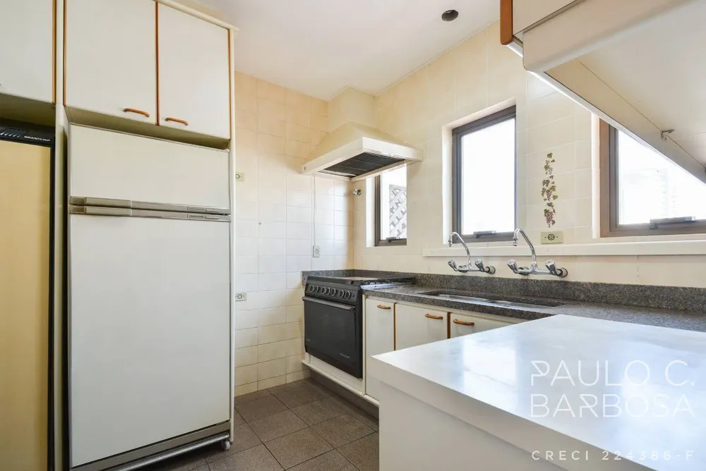Apartamento, 4 quartos, 246 m² - Foto 11