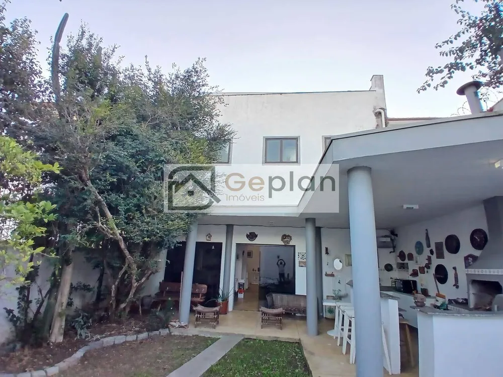 Casa, 3 quartos, 210 m² - Foto 16