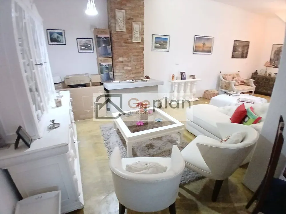 Casa, 3 quartos, 210 m² - Foto 14