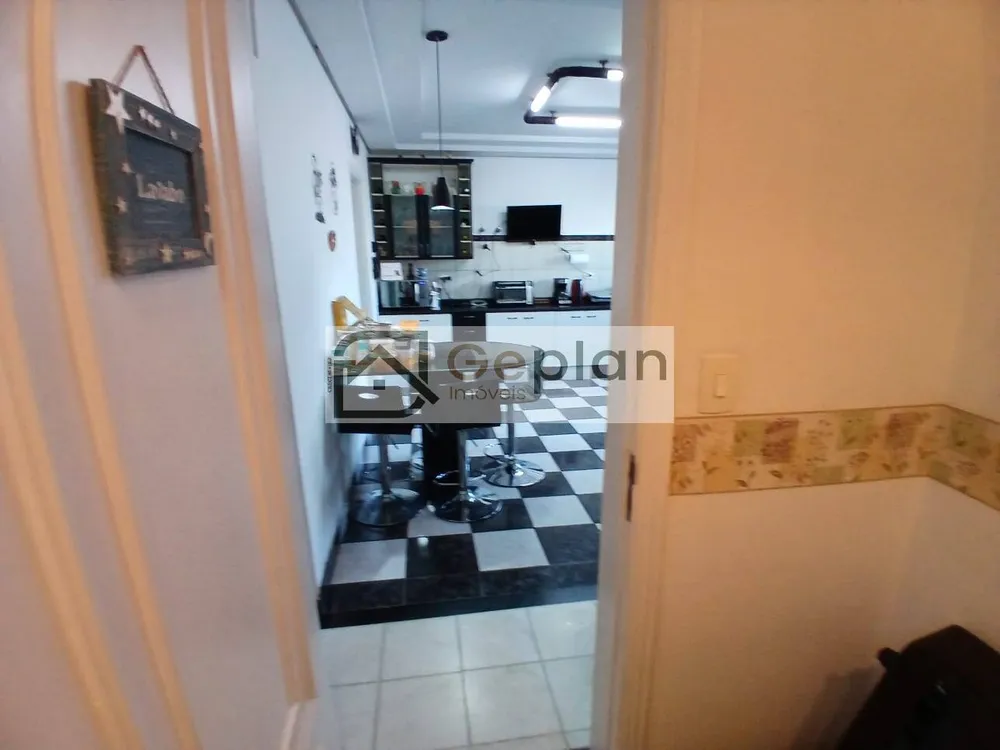 Casa, 3 quartos, 210 m² - Foto 10