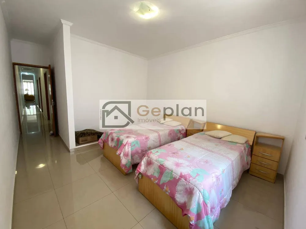 Casa, 3 quartos, 180 m² - Foto 3