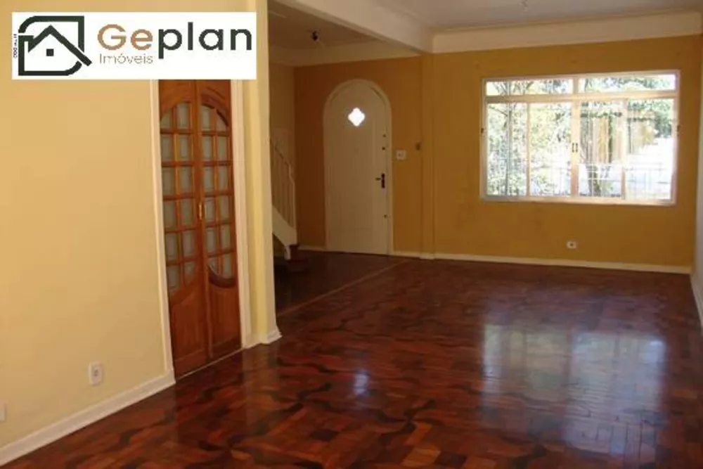 Casa para alugar com 3 quartos, 160m² - Foto 3