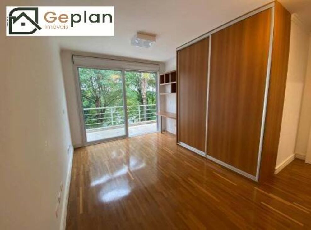 Casa à venda e aluguel com 4 quartos, 425m² - Foto 1