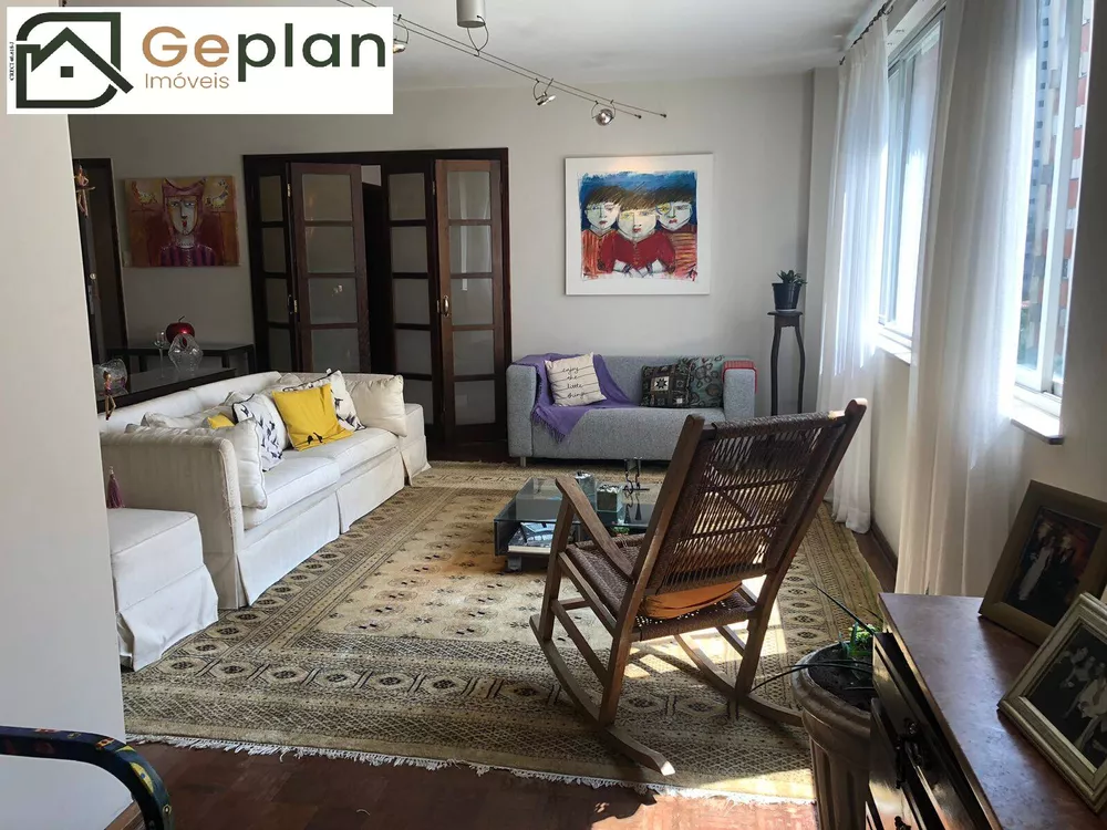 Apartamento à venda com 3 quartos, 190m² - Foto 1