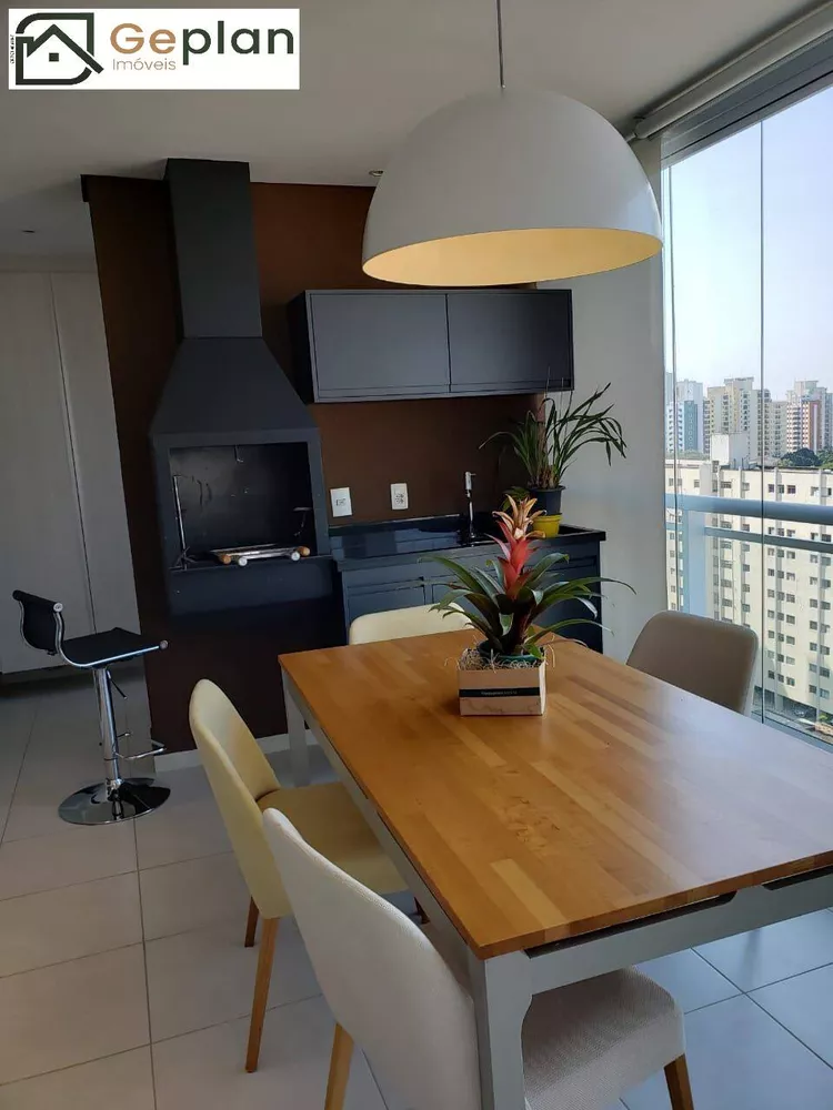 Apartamento à venda com 2 quartos, 69m² - Foto 1