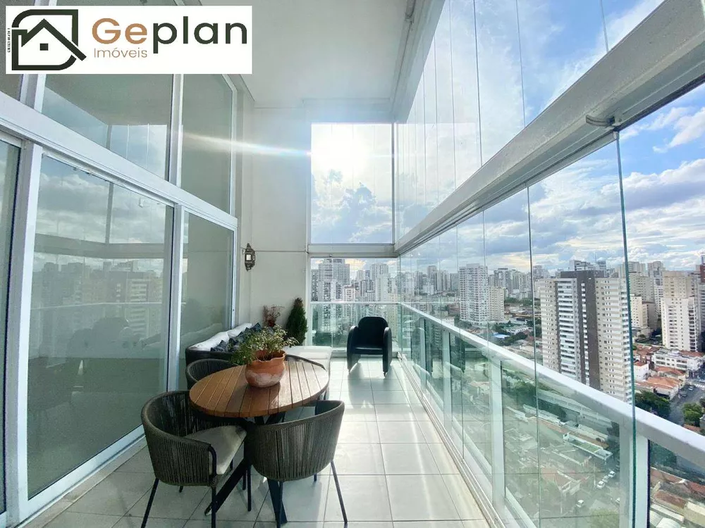 Apartamento à venda com 4 quartos, 214m² - Foto 1