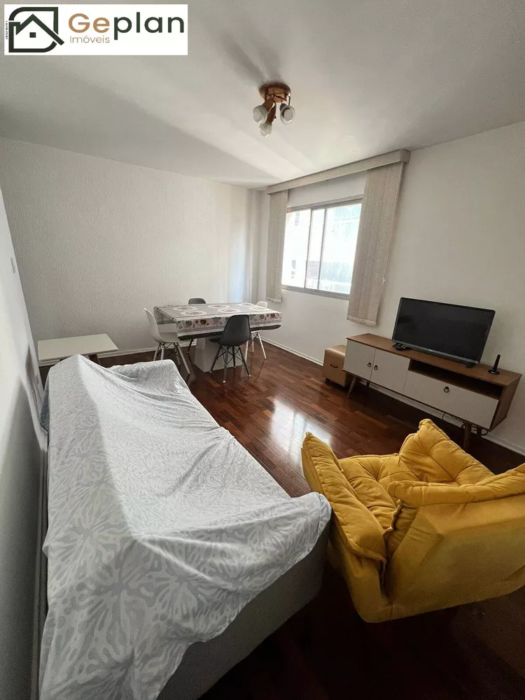 Apartamento para alugar com 3 quartos, 110m² - Foto 2