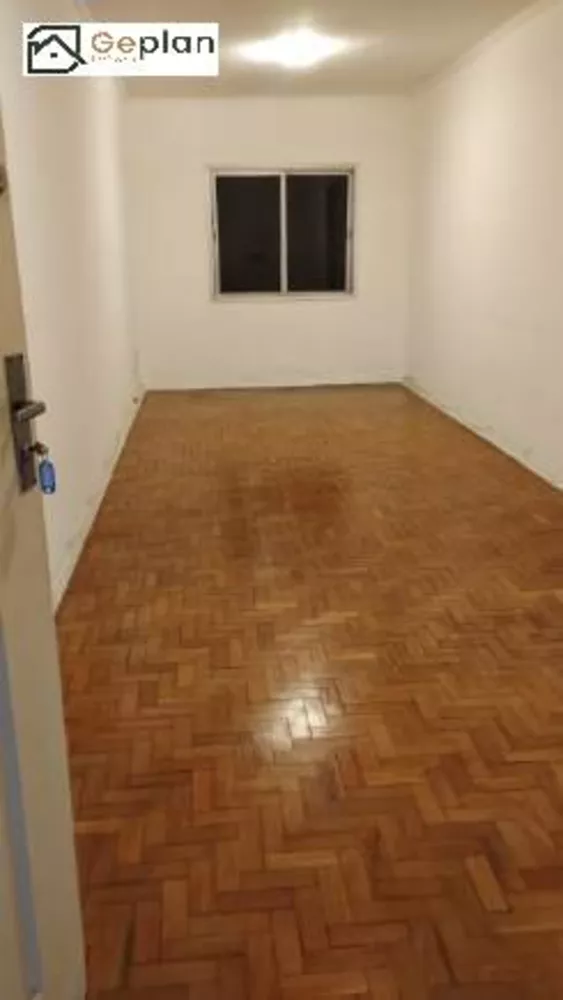 Apartamento à venda com 2 quartos, 70m² - Foto 3