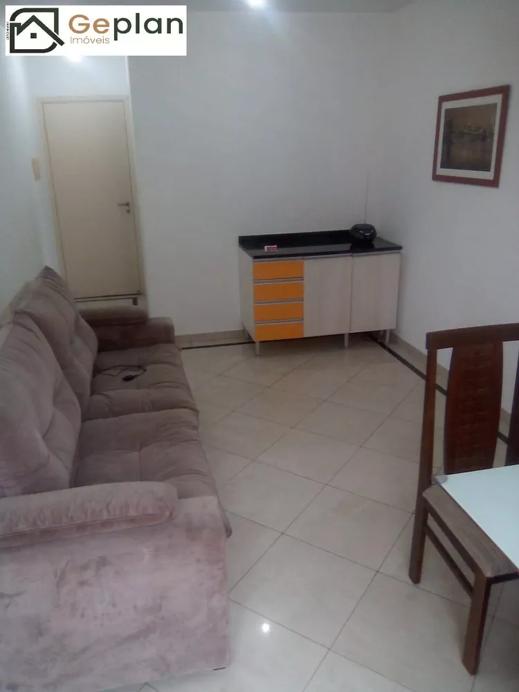 Apartamento à venda com 3 quartos, 61m² - Foto 1