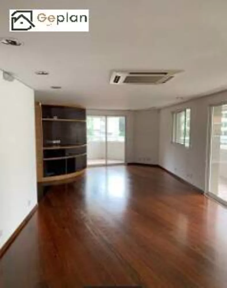 Apartamento à venda com 4 quartos, 307670m² - Foto 1