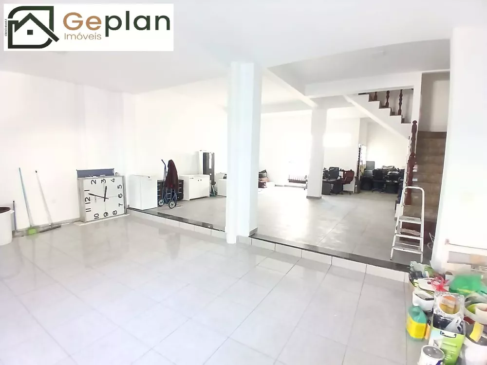 Apartamento à venda e aluguel com 1 quarto, 180m² - Foto 3