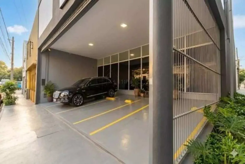 Prédio Inteiro - Foto 1