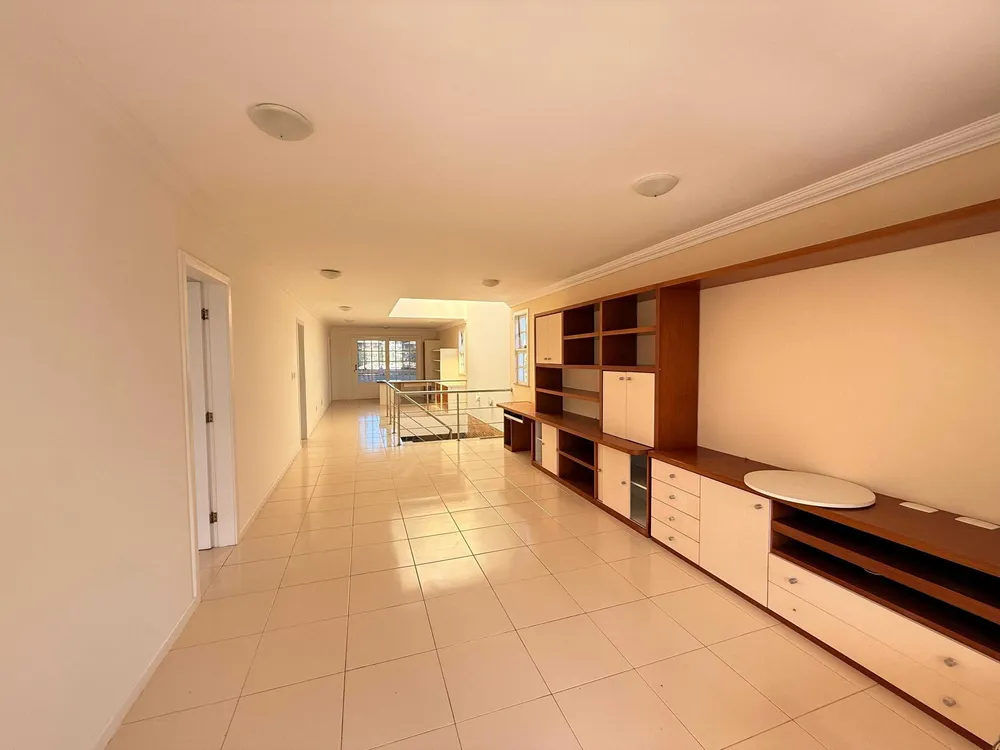 Casa, 5 quartos, 334 m² - Foto 4