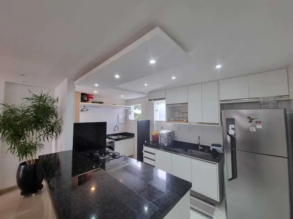 Casa, 4 quartos, 243 m² - Foto 2