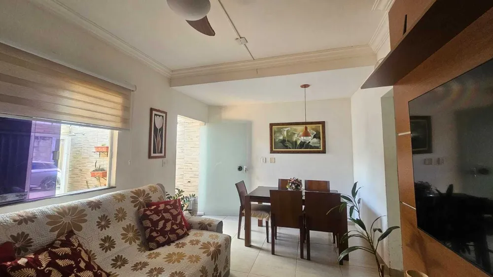 Casa, 3 quartos - Foto 2
