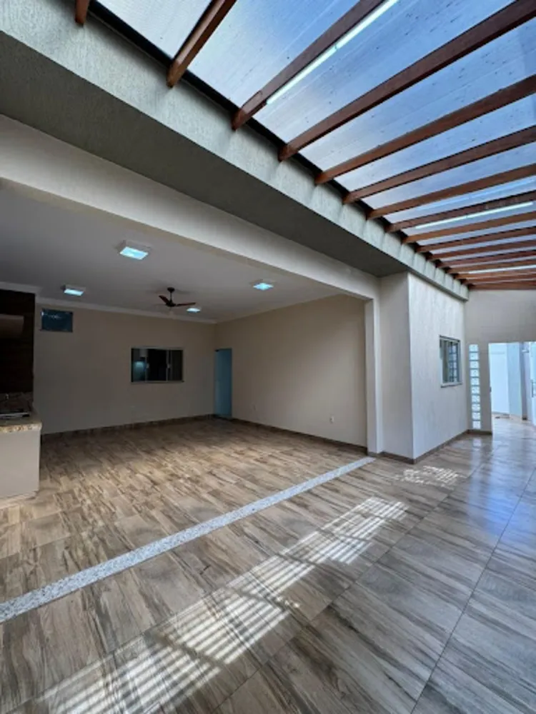 Casa, 3 quartos, 120 m² - Foto 1