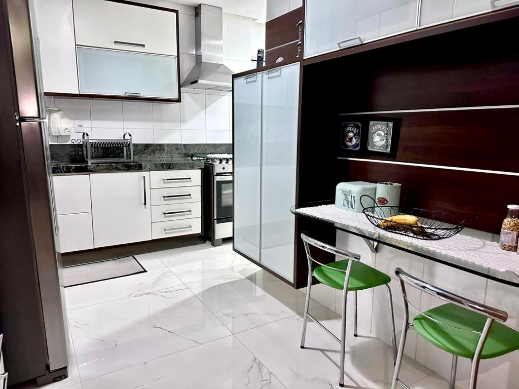 Apartamento à venda com 4 quartos, 145m² - Foto 8