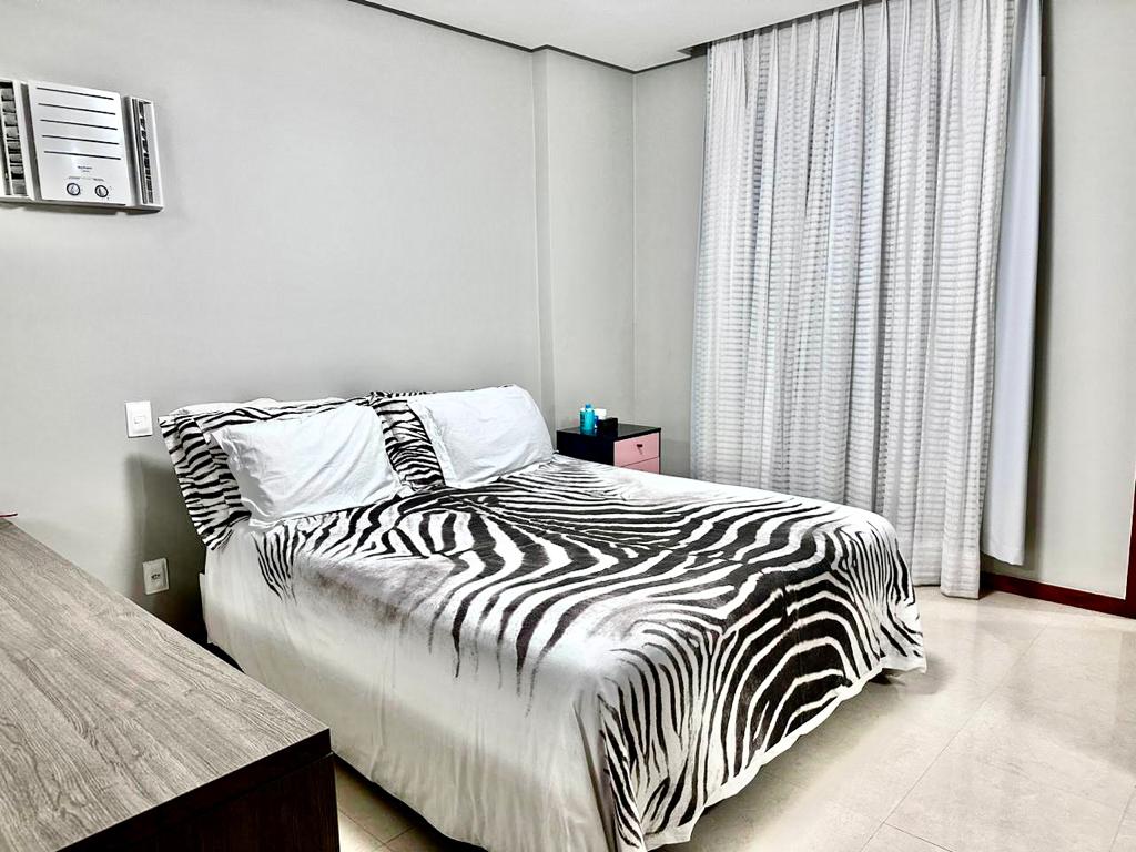 Apartamento à venda com 4 quartos, 145m² - Foto 12