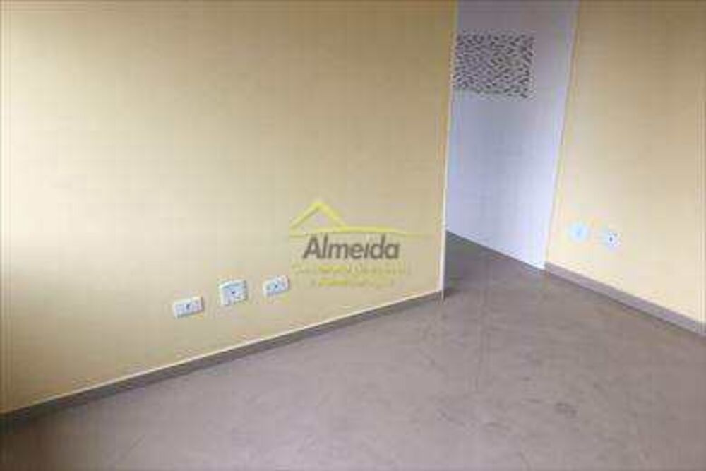 Casa à venda com 3 quartos, 85m² - Foto 3