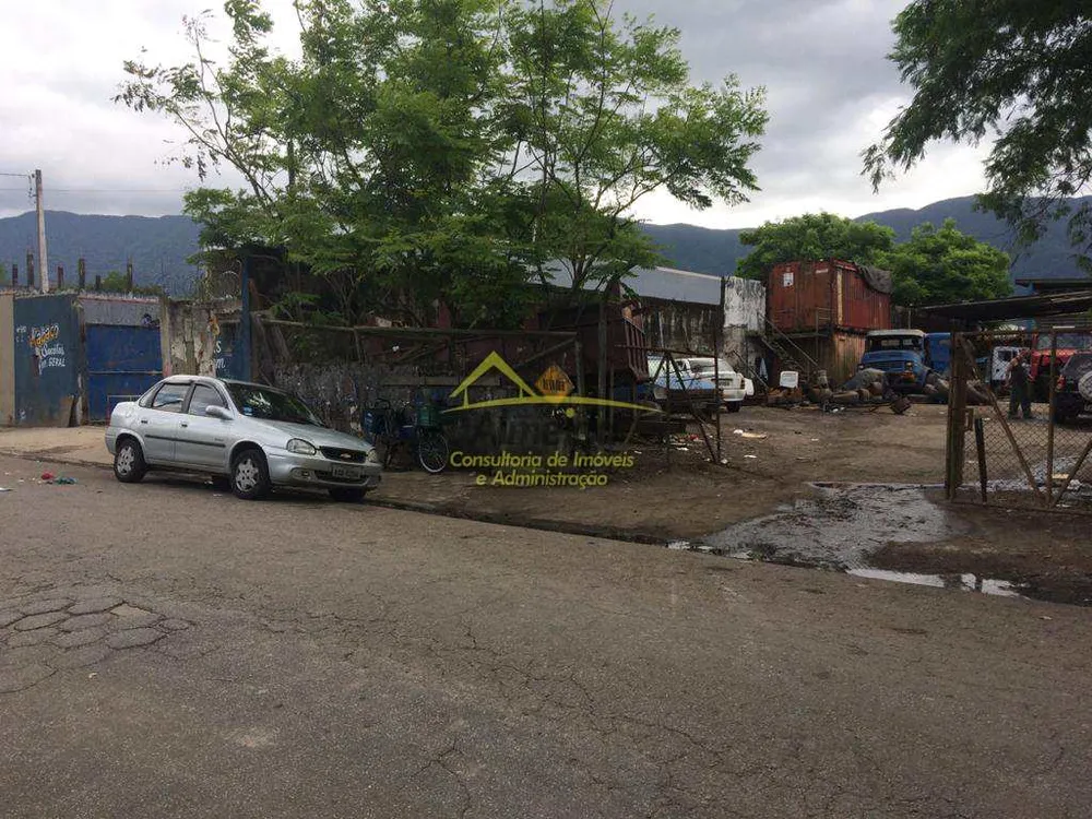 Loteamento e Condomínio, 1600 m² - Foto 1