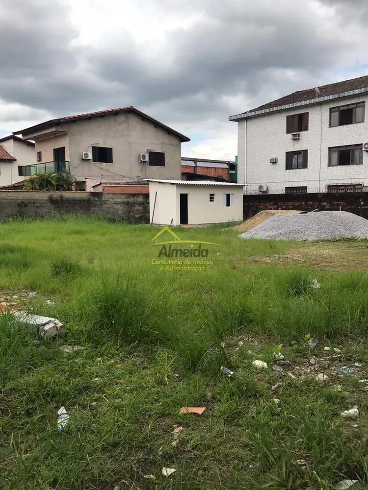 Loteamento e Condomínio para alugar, 900m² - Foto 1