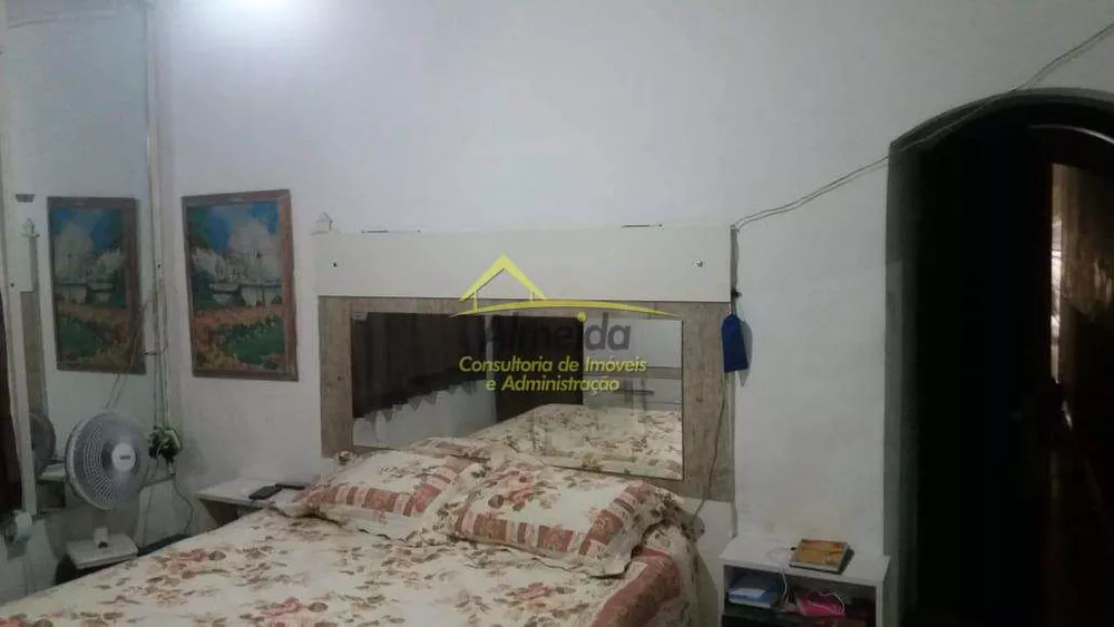 Casa à venda com 3 quartos, 160m² - Foto 8