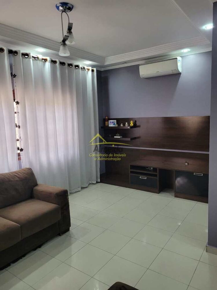Casa à venda com 3 quartos, 285m² - Foto 3