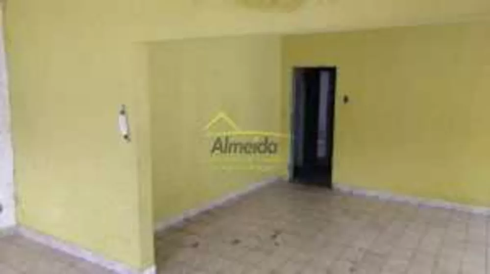 Casa à venda e aluguel com 5 quartos, 1360m² - Foto 3