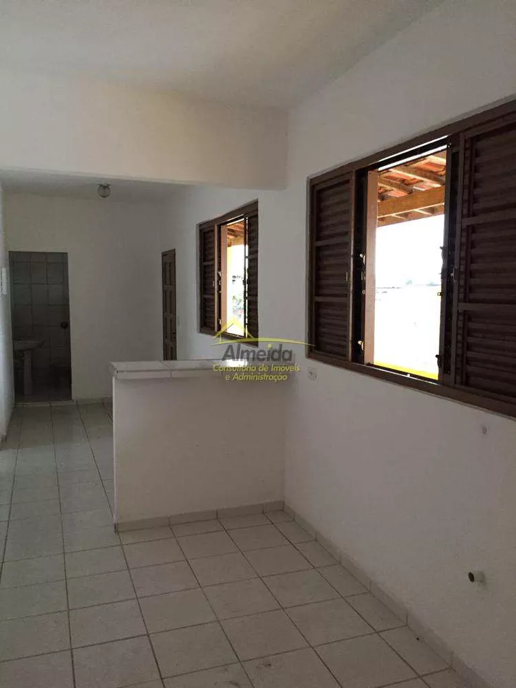 Sobrado à venda e aluguel com 4 quartos, 110m² - Foto 1