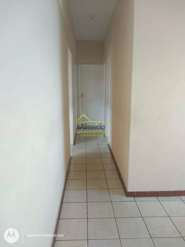 Apartamento à venda com 3 quartos, 110m² - Foto 4