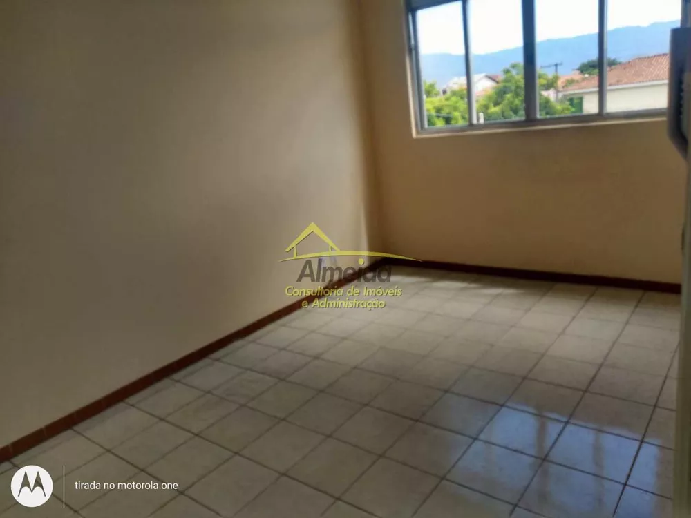 Apartamento à venda com 3 quartos, 110m² - Foto 5