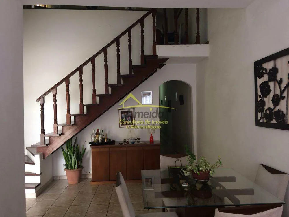Sobrado, 3 quartos, 240 m² - Foto 9