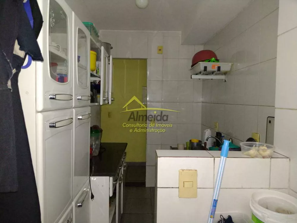 Apartamento à venda com 3 quartos - Foto 2