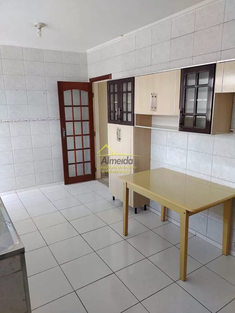 Apartamento à venda com 3 quartos - Foto 2