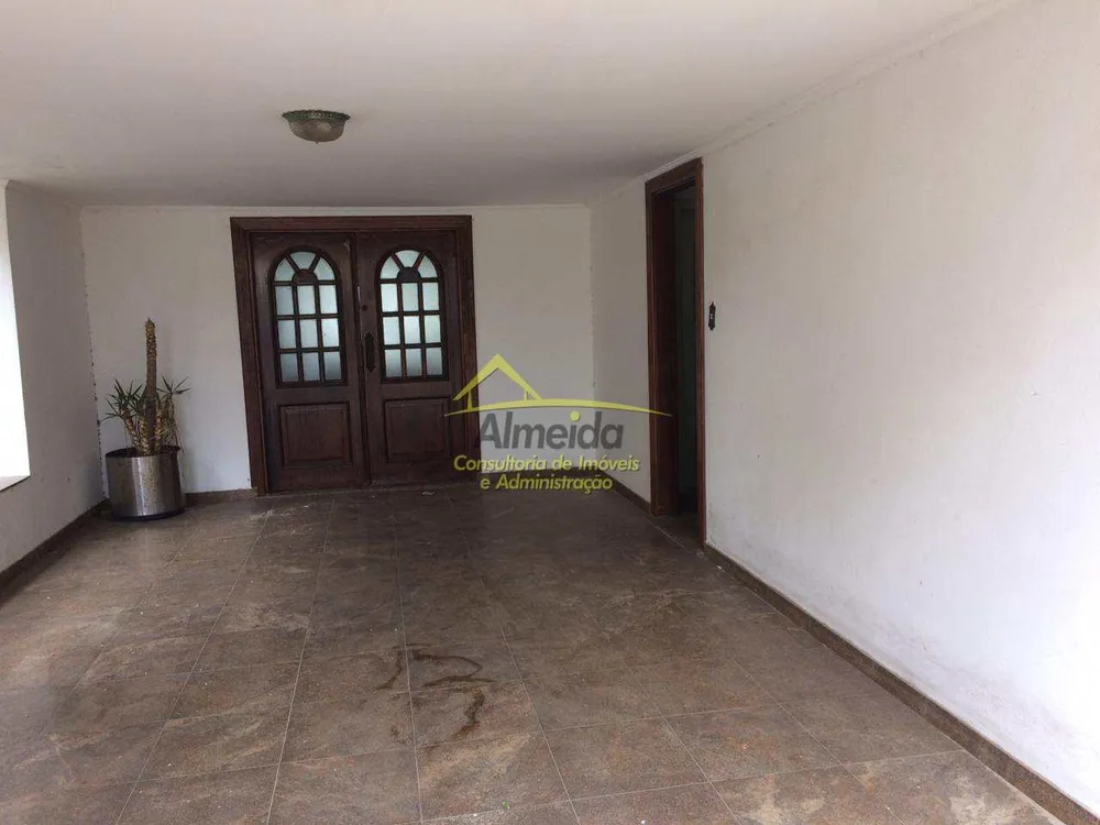 Sobrado, 5 quartos, 295 m² - Foto 1
