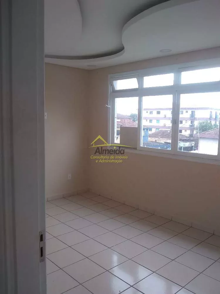 Apartamento à venda com 3 quartos, 100m² - Foto 2