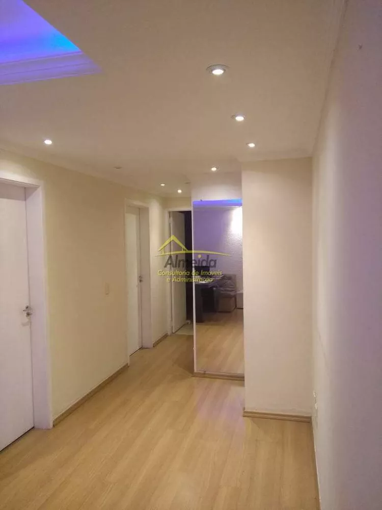 Apartamento à venda com 3 quartos - Foto 2