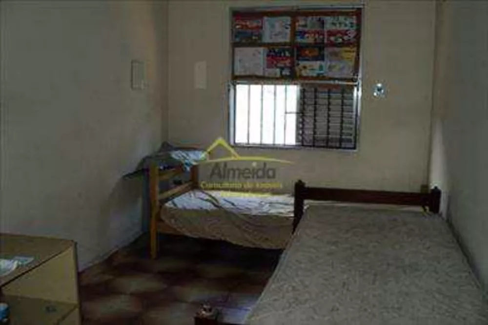 Casa à venda com 3 quartos, 110m² - Foto 5